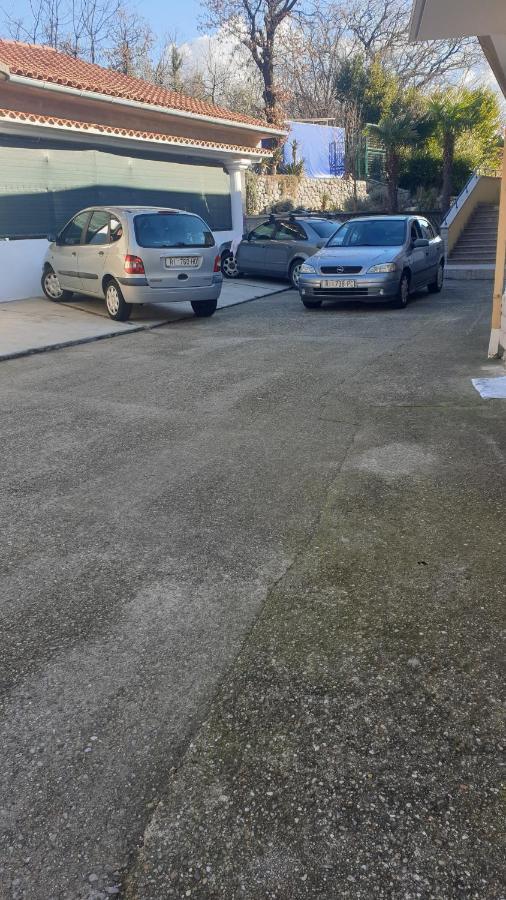 Pobri App3 Apartman Matulji Kültér fotó
