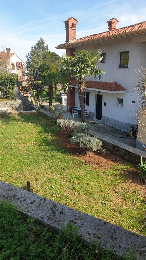 Pobri App3 Apartman Matulji Kültér fotó