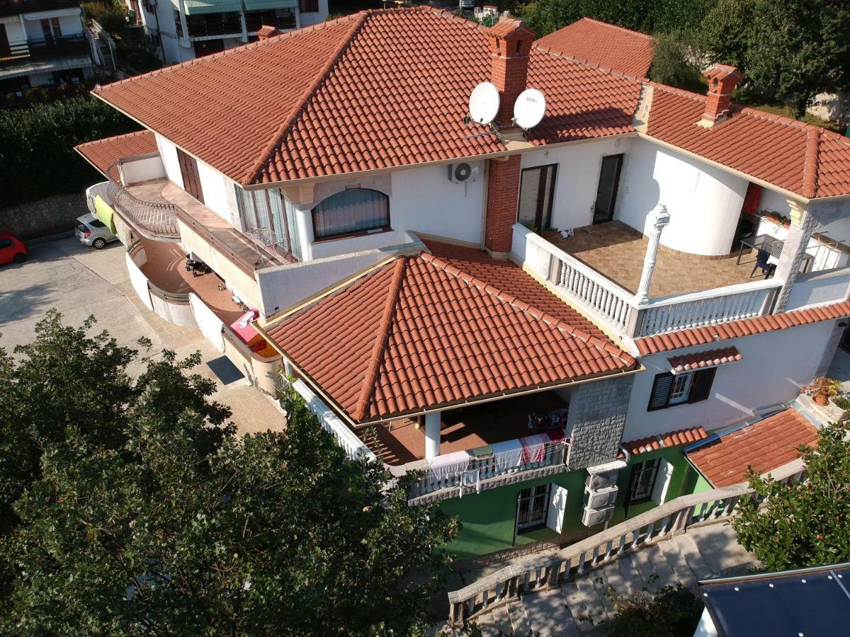 Pobri App3 Apartman Matulji Kültér fotó