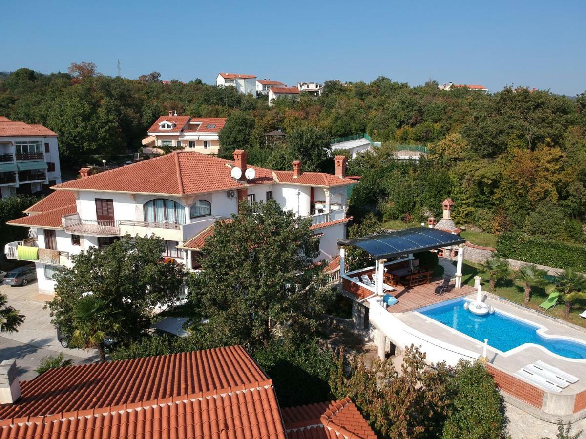 Pobri App3 Apartman Matulji Kültér fotó